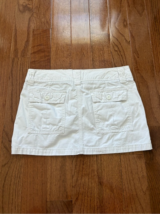 American Eagle Outfitters Dresses & Skirts - American Eagle bella swan cargo low rise white mini skirt 4